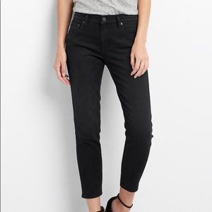 GAP Denim Real Straight Jeans
